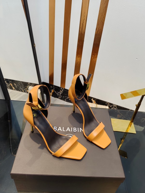 Scarpe Balmain 35-41  9.5CM