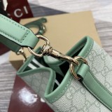 Mini borsa a secchiello GG Emblem 815118  19x18x11cm