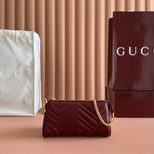 Borsa a spalla GG Marmont 847589   20x11x3.5cm