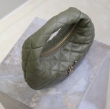 Borsa ICARINO 851689 in nappa trapuntata  17×13×3cm