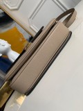 Pochette Metis M46552 M47142 M44881  25 x 19 x 7 cm
