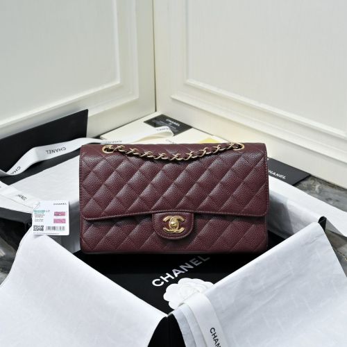 Flap Classica 25.5cm in pelle martellata. Dettagli Oro 24k - Pronta consegna.