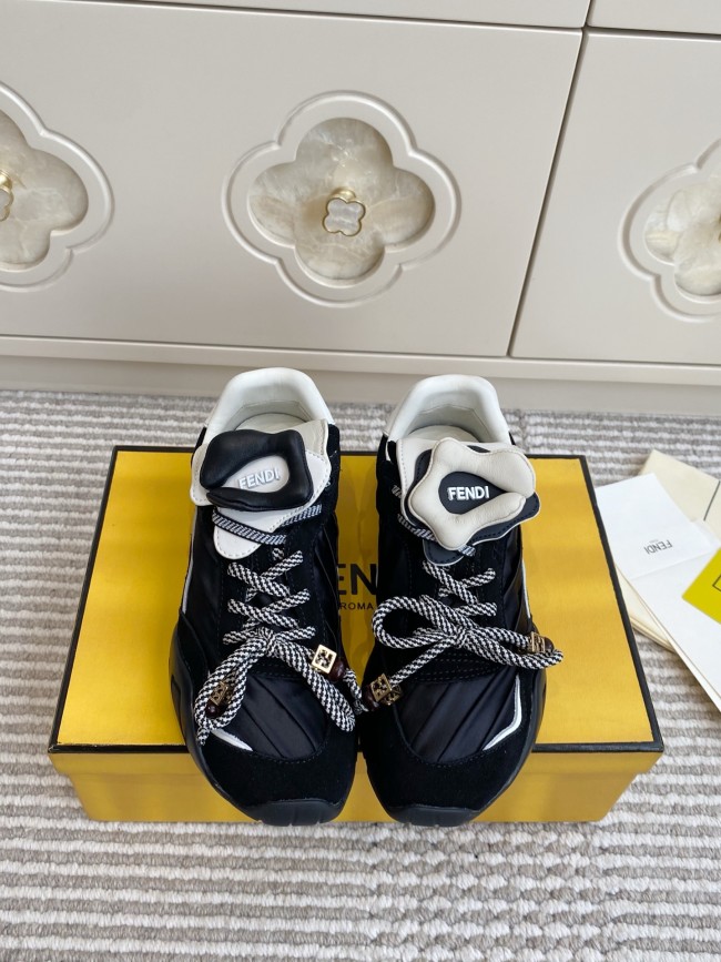 Sneakers Fendi 35-40