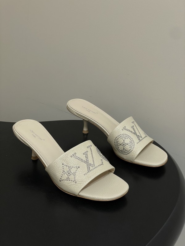 Scarpe LV  tacco 5,5 cm  35-41
