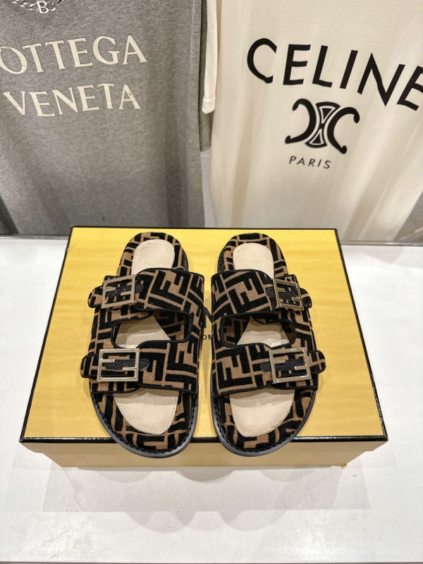 Ciabatte Fendi 35-40