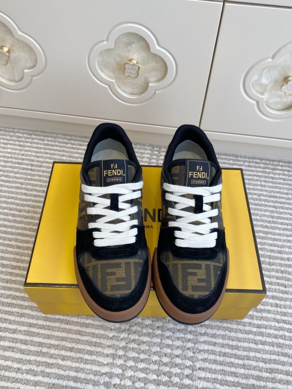 Sneakers Fendi 35-45