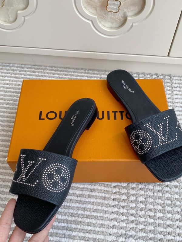 Scarpe LV flat  35-41