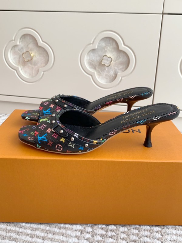 Scarpe LV  tacco 5,5 cm 35-41
