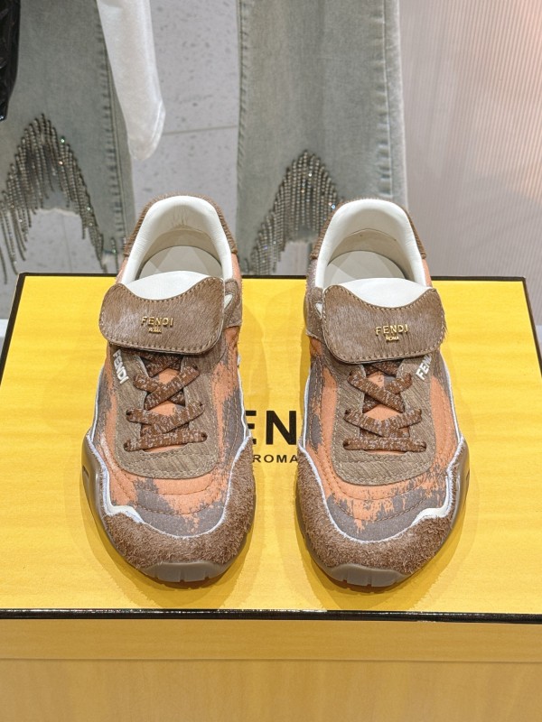 Sneakers Fendi 35-41