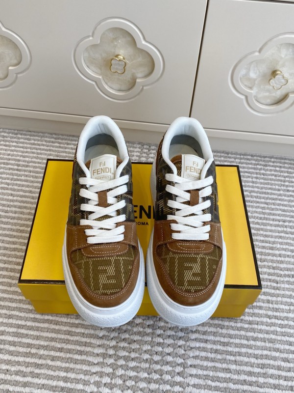 Sneakers Fendi 35-45