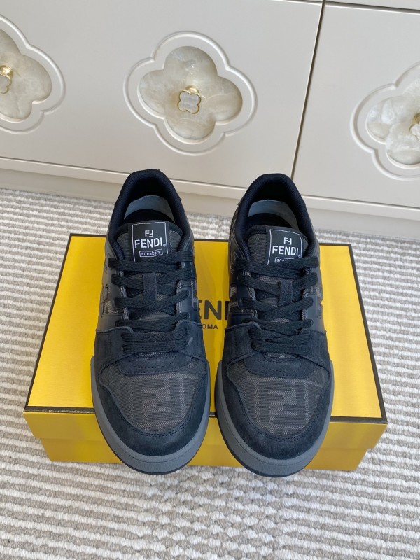 Sneakers Fendi 35-45
