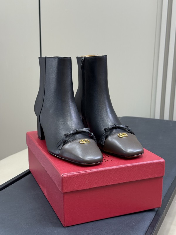 Stivaletti Valentino 35-41