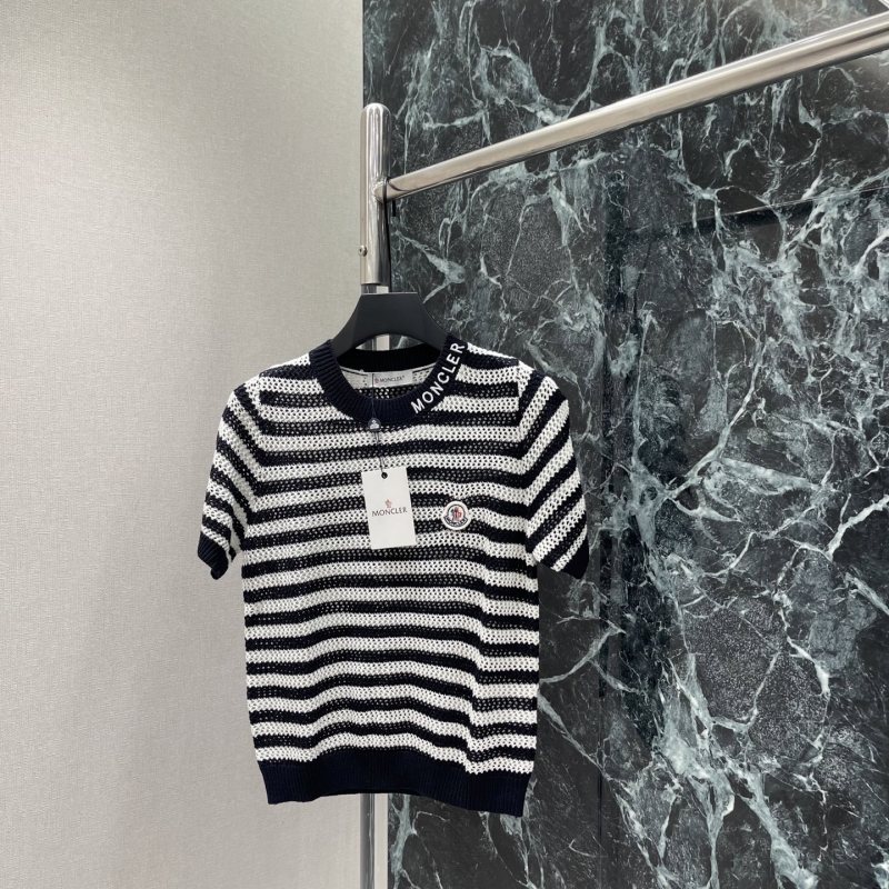 Vestiti Moncler 0220 S/M/L