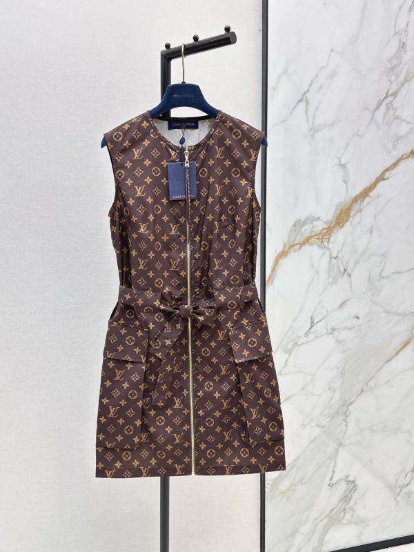 Vestiti LV 0310 S/M/L
