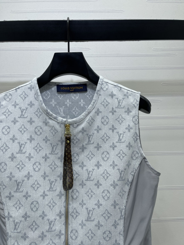 Vestiti LV 0320 S/M/L