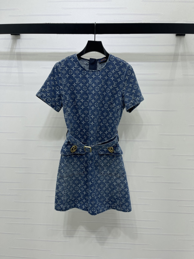 Vestiti LV 0320 S/M/L