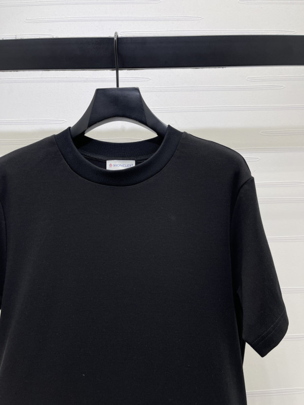 Vestiti Moncler 0280 S/M/L