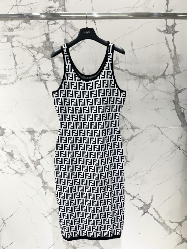 Vestiti Fendi 0220 S/M/L