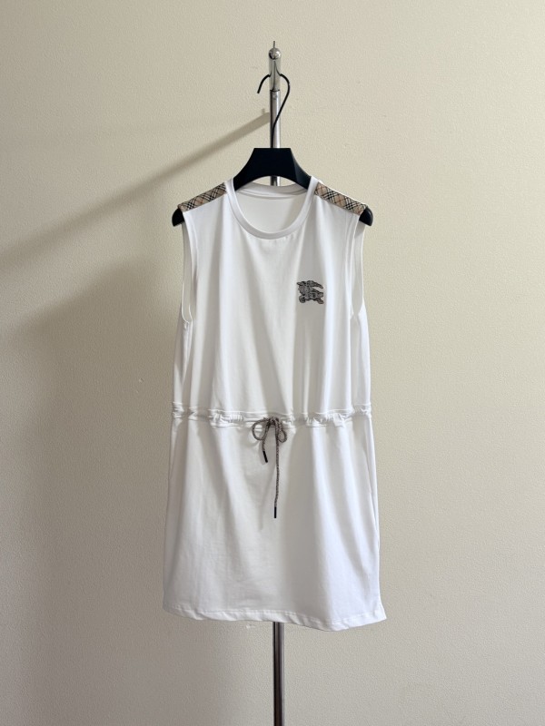 Vestiti Burberry 0250 S/M/L