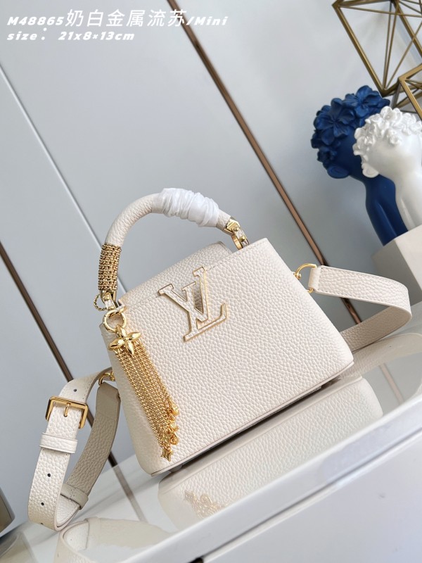 Borsa LV  M48865