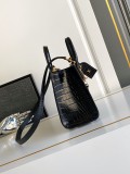 Borsa LV M95846 21x20x11 cm