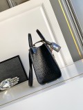 Borsa LV 27x23x13 cm