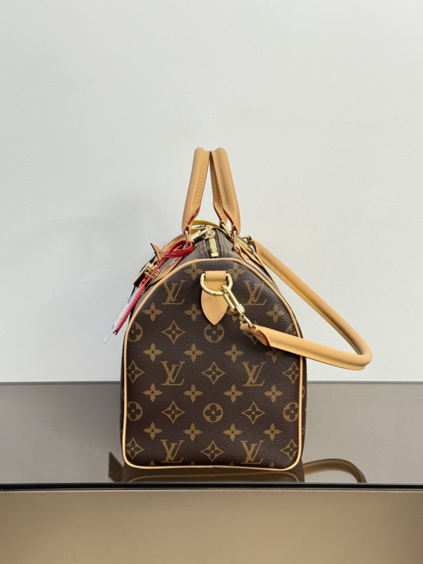 Borsa LV M11945 30x21x17 cm