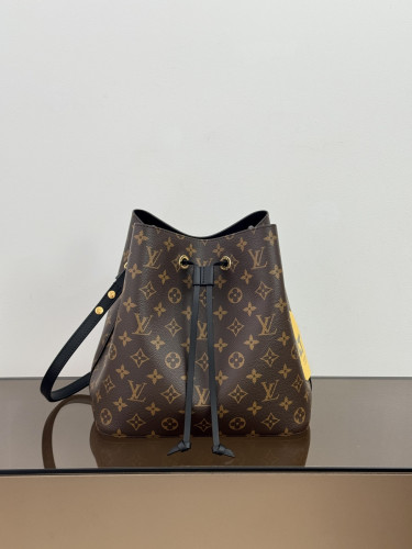 Borsa LV M44020 26x26x17.5 cm