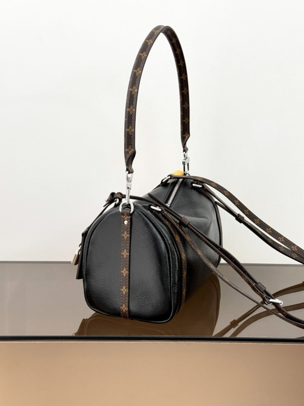 Borsa LV 26x13.5x17 cm
