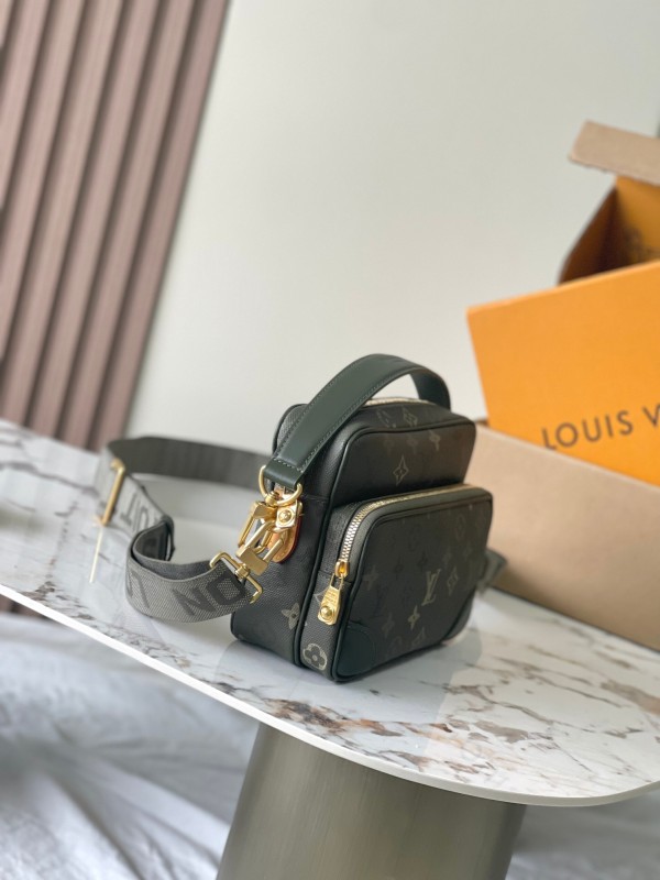 Borsa LV M27095 25x 17.5 x 11 cm