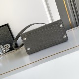 Borsa LV 27x23x13 cm