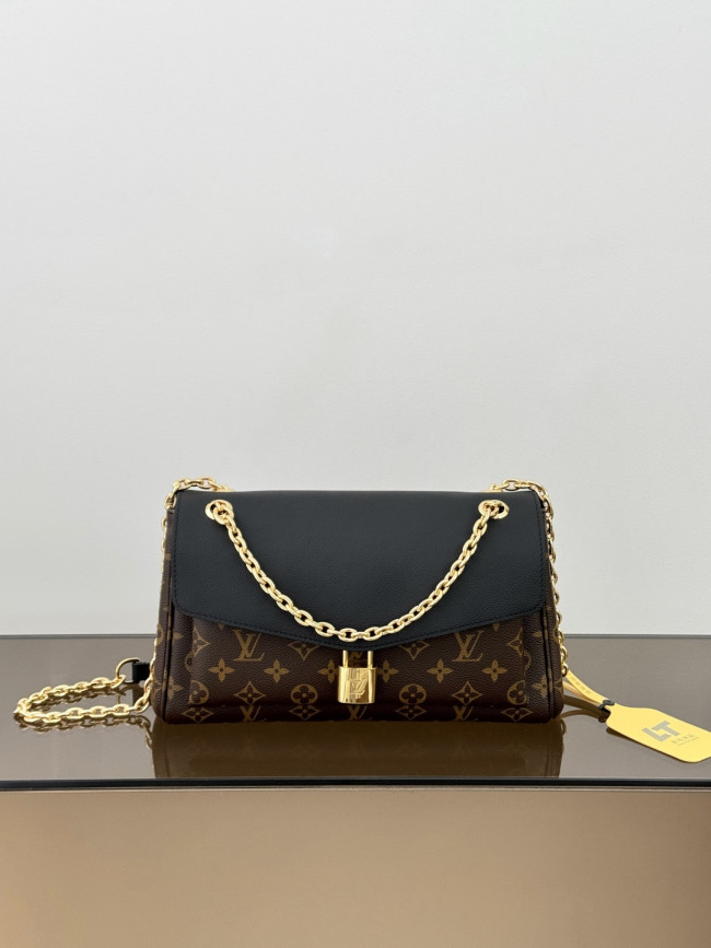 Borsa LV 30.5x21x12.5 cm