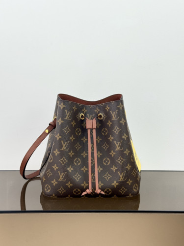 Borsa LV M44887 26x26x17.5 cm
