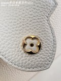 Borsa LV  M48865