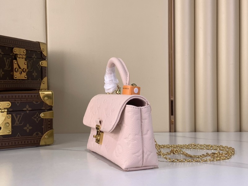 Borsa LV M29448  NANO MADELEINE  12.5 x 6 x 21 cm