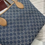 Gucci 30.5cm x 28cm x 27cm