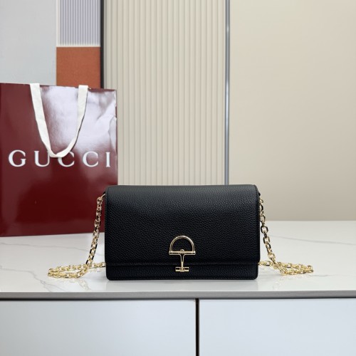 Gucci Half Horsebit 20cm x 12cm x 3.5cm