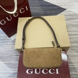 Gucci Half Horsebit 19cm x 19.5cm x 9cm