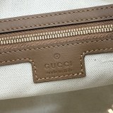 Gucci Body  40cm x 25cm x 9cm