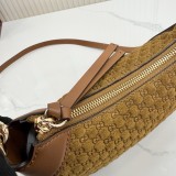 Gucci Body  25cm x 14.5cm x 6cm