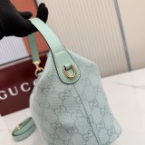 Gucci Vanity 27.5cm x 13cm x 14.5cm