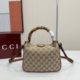 Gucci Diana 24cm x 15cm x 5cm