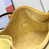 Gucci Half Horsebit  31.5cm x 17cm x 12cm
