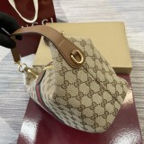 Gucci Vanity 27.5cm x 13cm x 14.5cm