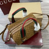 Gucci travel bag 20cm x 13cm x 13cm