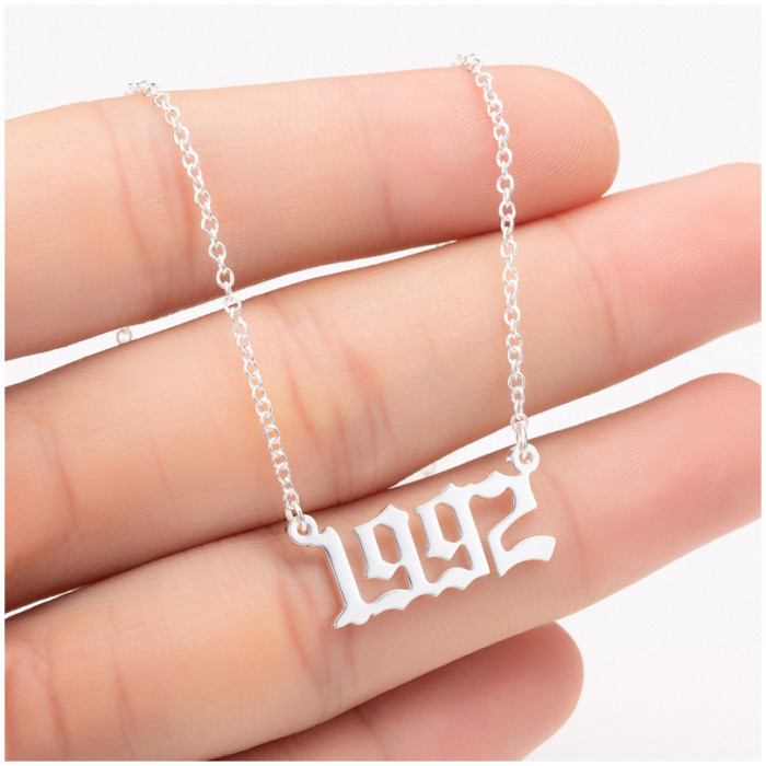 Year necklace f from 1970 to 2021