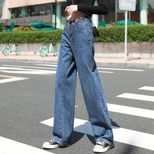 Custom OEM Women Denim Jeans Stylish Mini Bell-bottomed Pants Jeans for Leisure and comfort Streetwear Pants Light Cotton Women Jeans