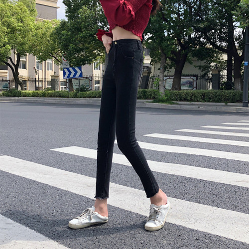 Women Denim Jeans Stylish Mini Bell-bottomed Pants Jeans for Leisure and comfort Streetwear Pants Light Cotton Women Jeans