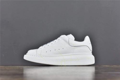 Alexander McQUEEN Oversized Sneaker White Smooth Calf Leather White Leather Heel (Glow)