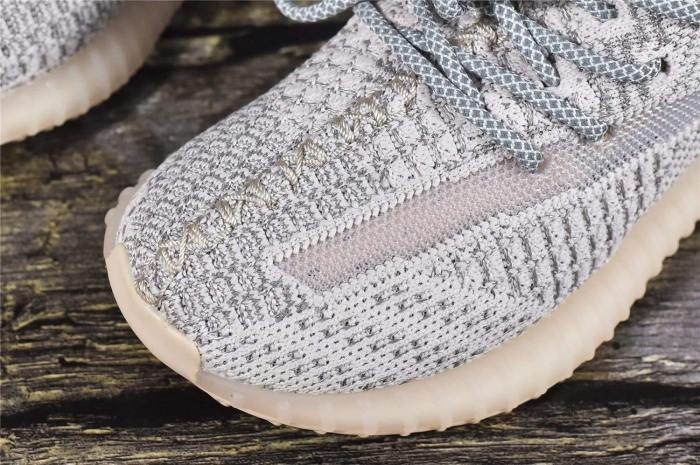 Kids YEEZY Boost 350 V2 Synth Reflective